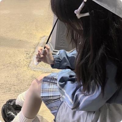 乘风而上的她